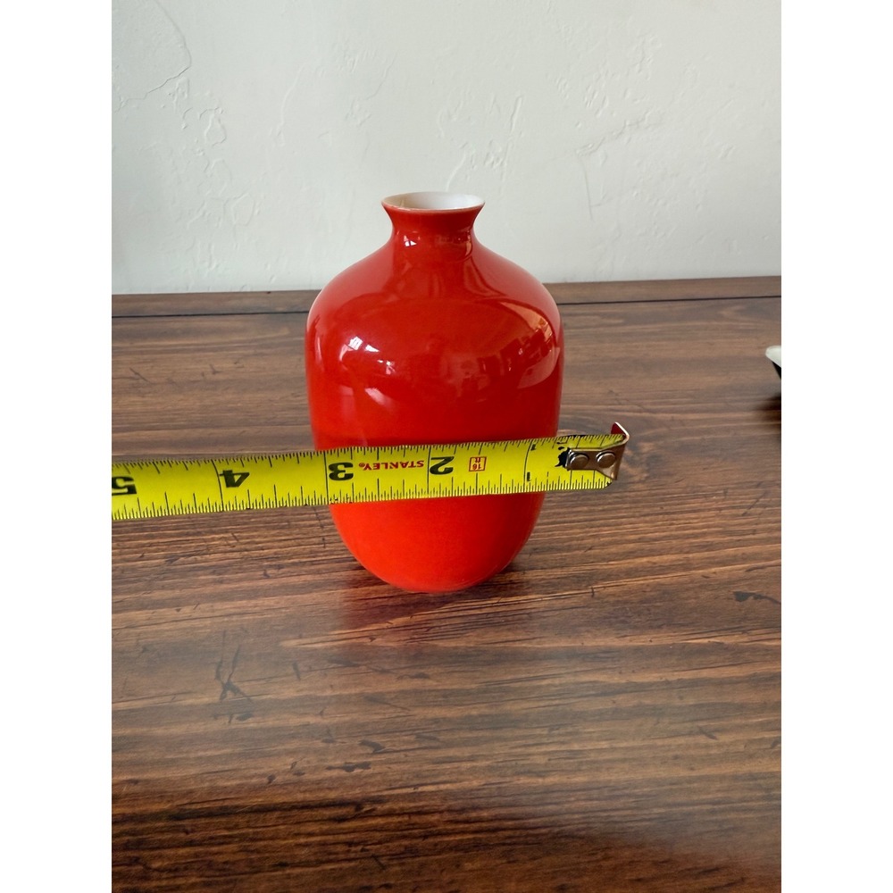 Vintage Orange Porcelain Bud Vase Middle Kingdom MK Bo Ja Signed - Picture 7 of 7